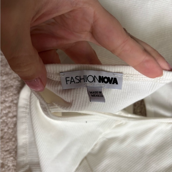 White Ribbed Crop Top - Picture 3 of 3